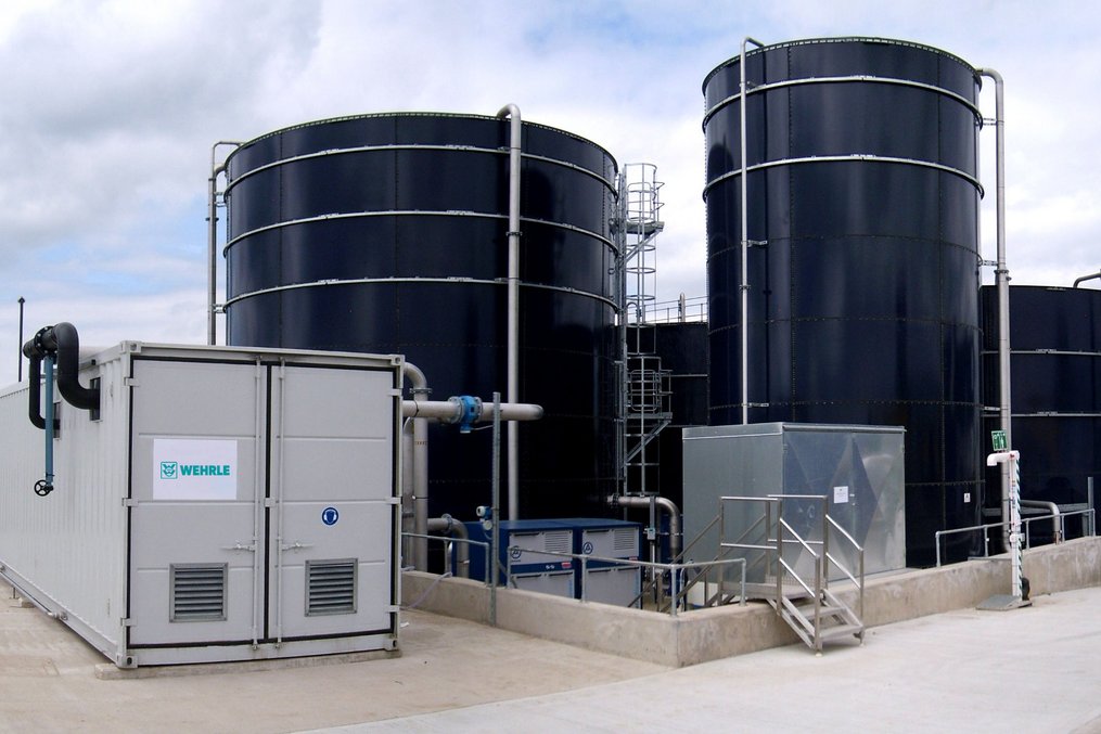 BIOMEMBRAT® - Membranbioreaktor in Containerbauweise zur Behandlung von Industrieabwasser oder Deponiesickerwasser BIOMEMBRAT® - Membranbioreaktor in Containerbauweise zur Behandlung von Industrieabwasser oder Deponiesickerwasser